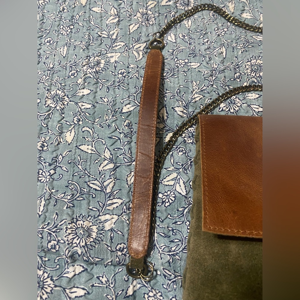 Two-Tone Brown Leather & Olive Suede Crossbody Bag - Picture 12 of 13